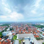 Comfort Studio Room At Mekarwangi Square Cibaduyut Apartment By Travelio